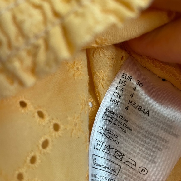 Yellow summer tops - women’s size 4 - Picture 4 of 4